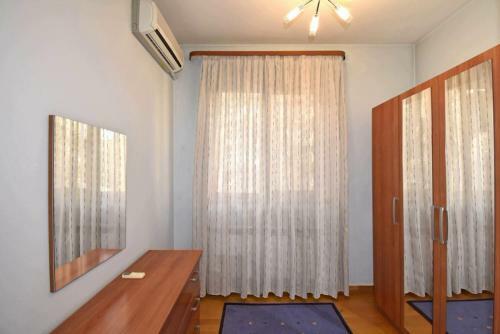 2-bdr Comfortable Apartment Near Opera Theatre