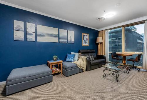 Absolute Inner-city Luxury / Canberra City