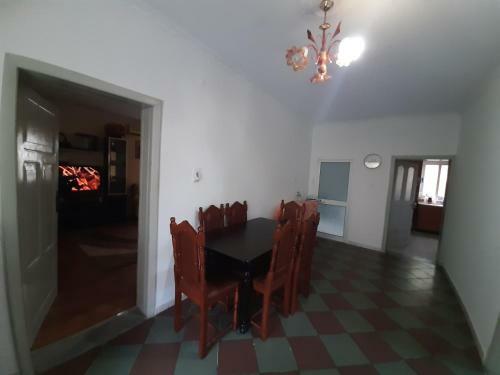 Tirana Villa 1st Floor Apartament
