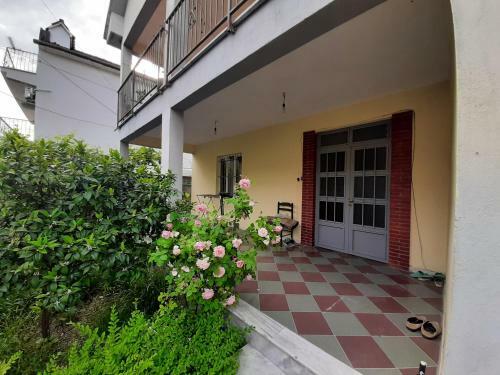 Tirana Villa 1st Floor Apartament