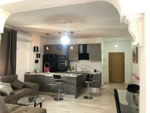 Kodra E Diellit Big Apartment