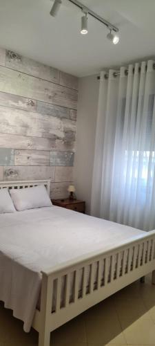 Family Apartment In Golem