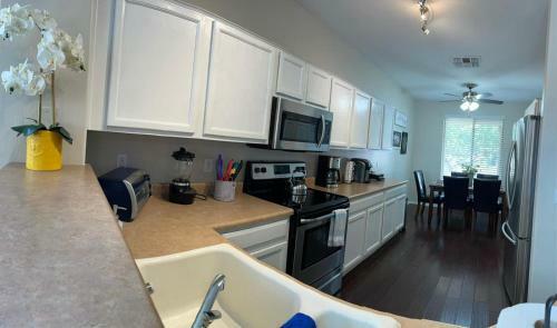Spacious And Cozy Home Goodyear Az Up To 14 Guests/5/2