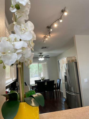 Spacious And Cozy Home Goodyear Az Up To 14 Guests/5/2