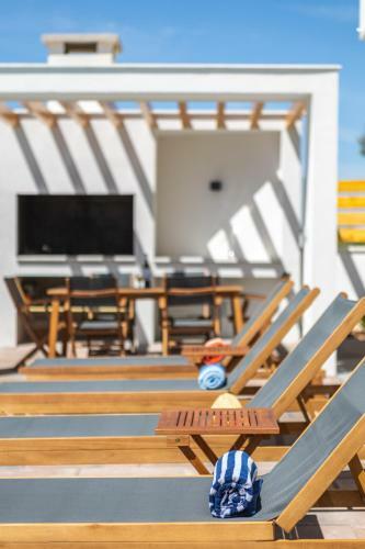 Villa Sulic - Heated Pool And Mountain View