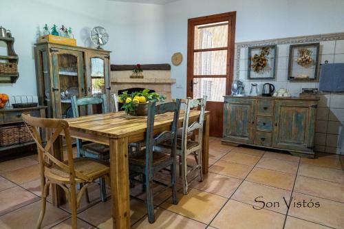 Son Vist�s