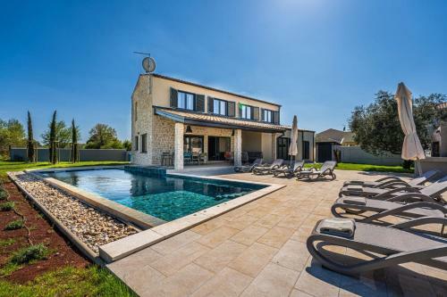Villa Stellar