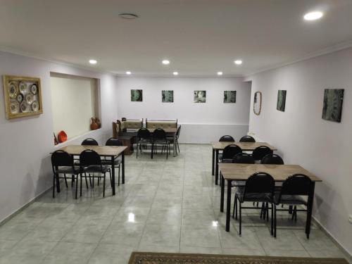Hotel Likani Vip Hall