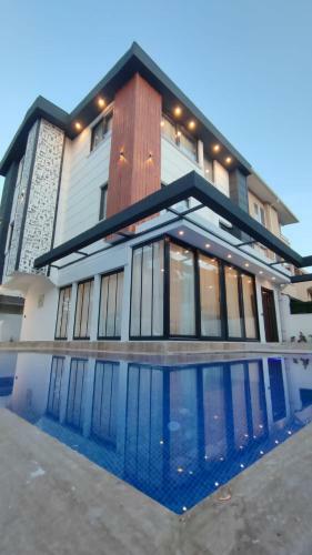 Apartamento Casa Rosa Luxury Villa