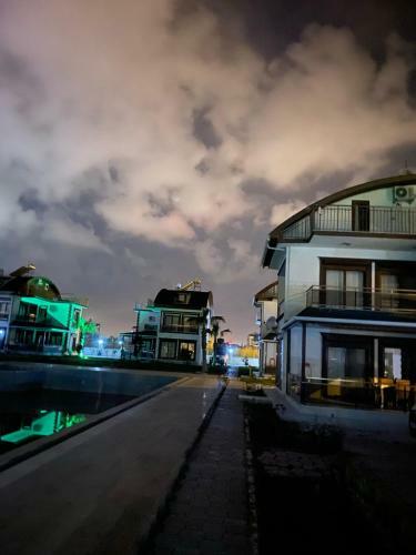 Cevri Sitesi Antalya Belek