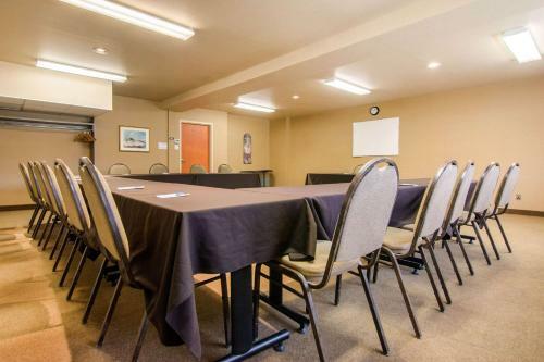 Hotel Comfort Inn & Suites