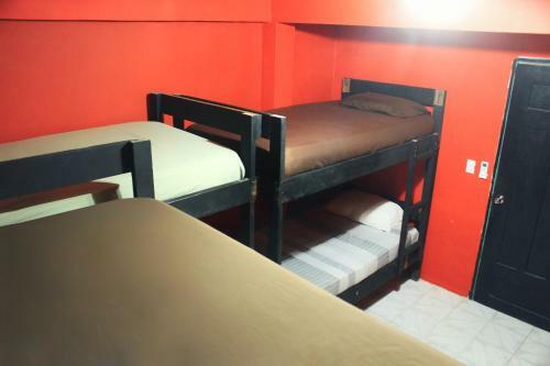 Albergue Twin Fin Plaza