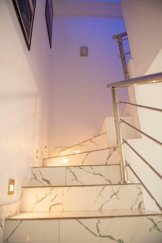 Cozy 3 Bedroom Apart - 24hrs Elect/wifi/security