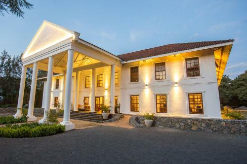 Hotel Amani Safari Lodge