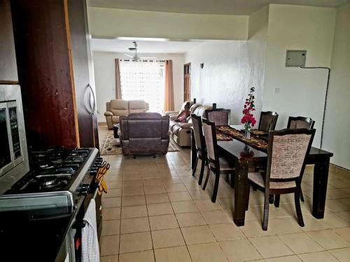 Apartamento Staycation Home