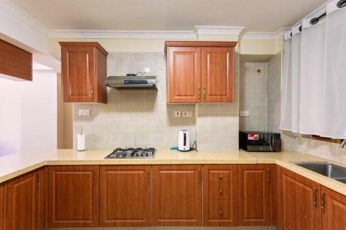 Apartamento Lovely Four Bedroom With A Pool