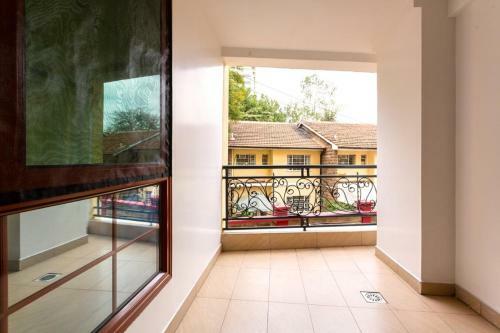 Apartamento Lovely Four Bedroom With A Pool