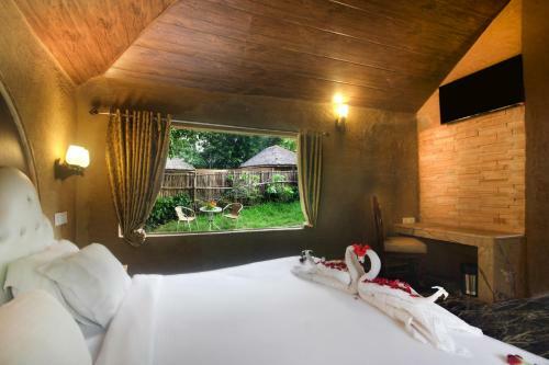 Hotel Lohagarh Corbett Resort