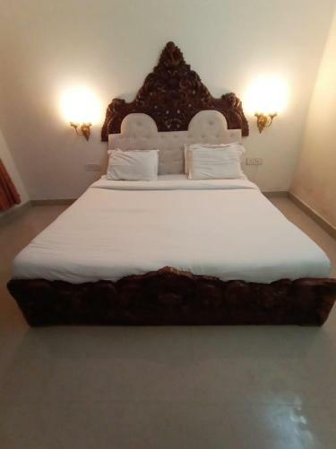 Hotel Lohagarh Corbett Resort