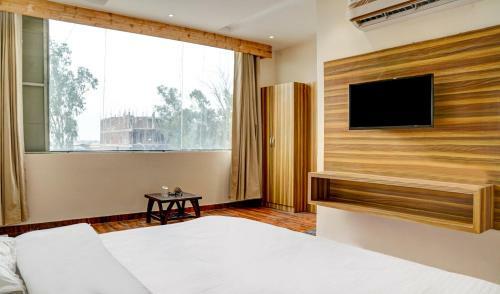 Hotel Maahi