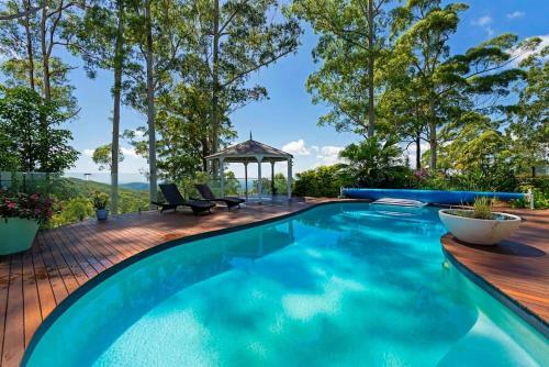 Apartamento Broadview: A Coastal Panorama