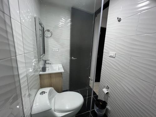 Apartamento Habitacion Amoblada Sector Laureles-estadio #1 Madrid