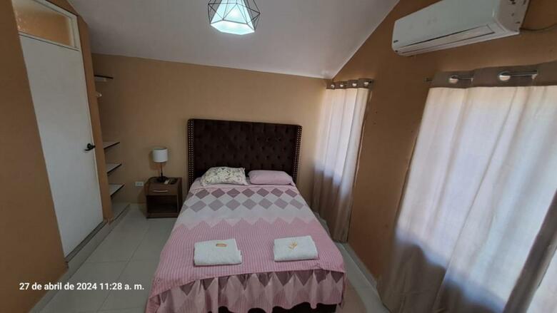 Hostal Casa Hospedaje Hoskins Talara