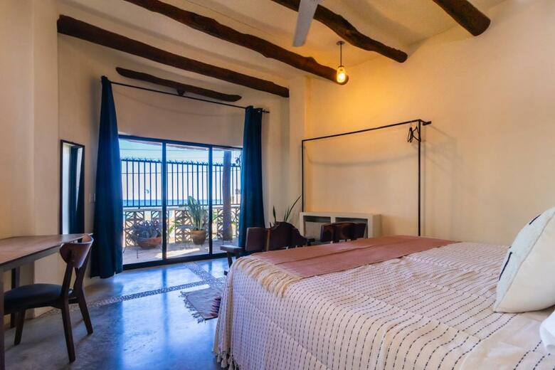 The Pacific Nomads Villa
