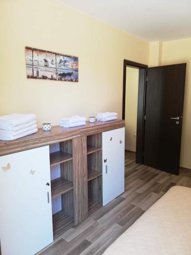 Amadeus Lux Summer Apartment Destination Bulgaria 2000