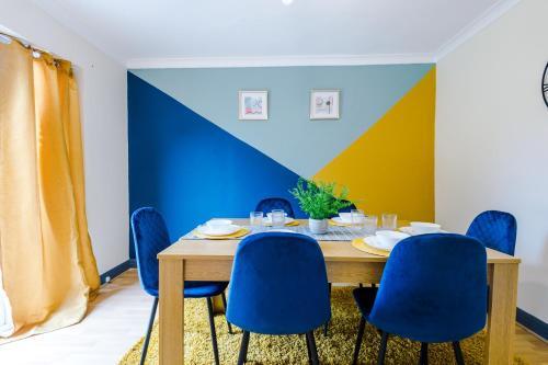 ? 15-30%off For Weekly&monthly Stays ?5 Bed House?