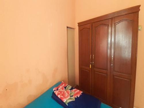 Hostal Kost Sumbari Hangtuah