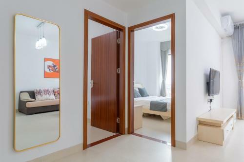 Locals Apartment Inn 28