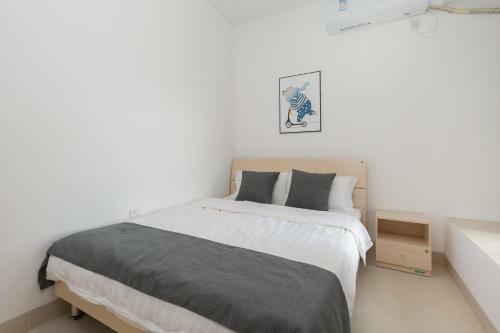 Locals Apartment Inn 28