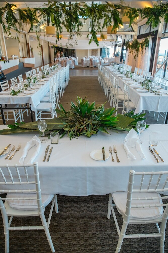 Caves Beachside Hotel