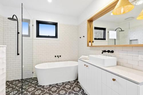 Joy Apartment 3
