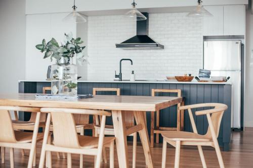 Joy Apartment 3