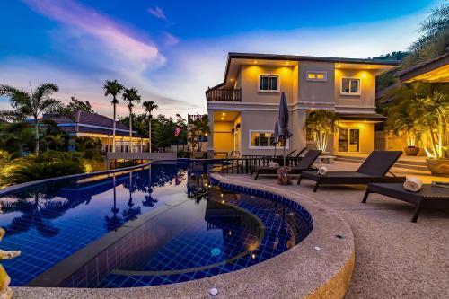 5 Bedroom Pool Villa Close To Hua Hin Centre Hz5