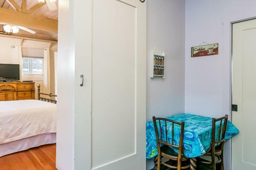 Hotel Santa Barbara Beach Cottage