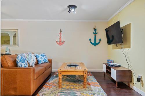 Hostal Santa Barbara Cozy Studio With Private Patio