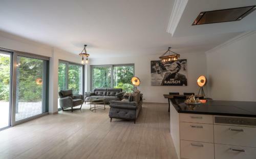 My Apartment Im Rhododendron Park