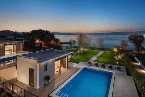 Hadrie Villa B
