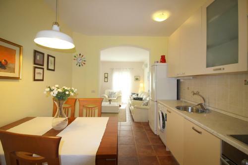 Holiday House Green Marea