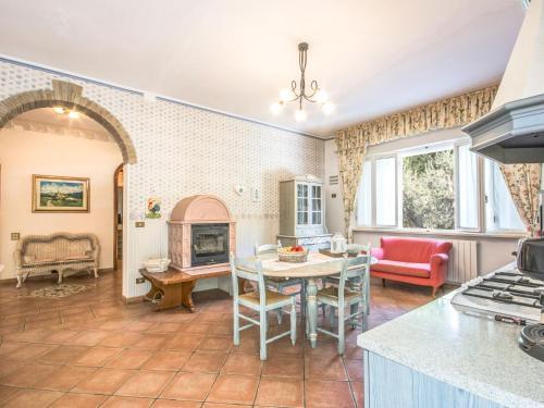 Holiday Home Santa Luce Pisa