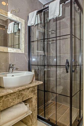 Bed & Breakfast The Lea Hotels & Suite