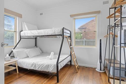 The Ultimate Coastal Escape / Stockton