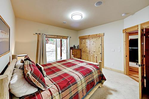 West Shore Retreat