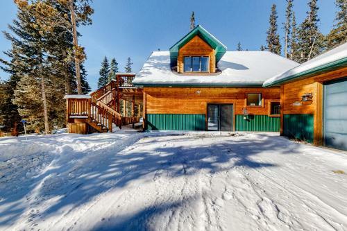 The Cabin At Moose Meadows