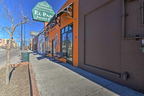 Walkable Denver Home With Fireplace, By Pearl Street!
