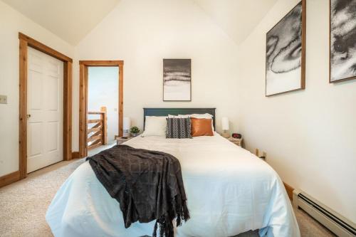 Willamette Cabins