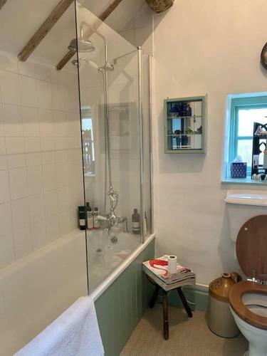 Charming 2 Bedroom Cottage In Compton Abdale, Cheltenham